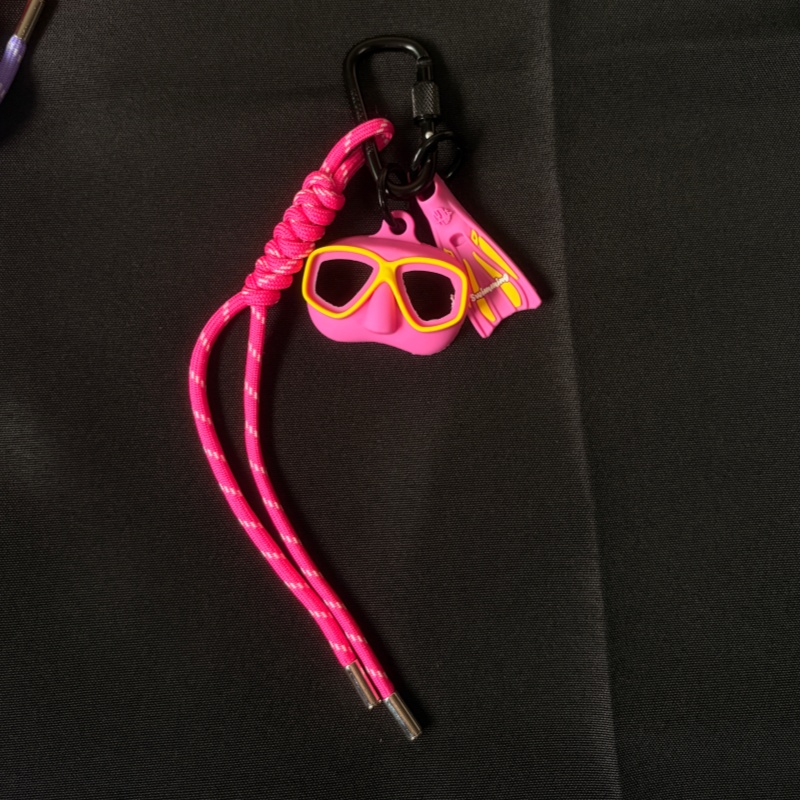 Nuevo Llavero de Silicona con  - Swim Fins reseña y precio